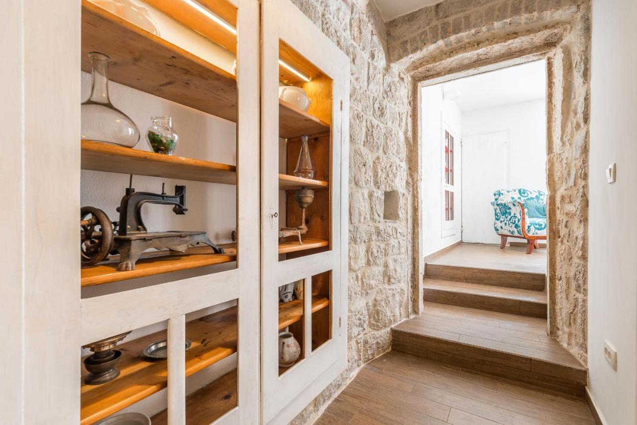 Vintage House Al Pozzo Aparthotel Hvar Town Buitenkant foto