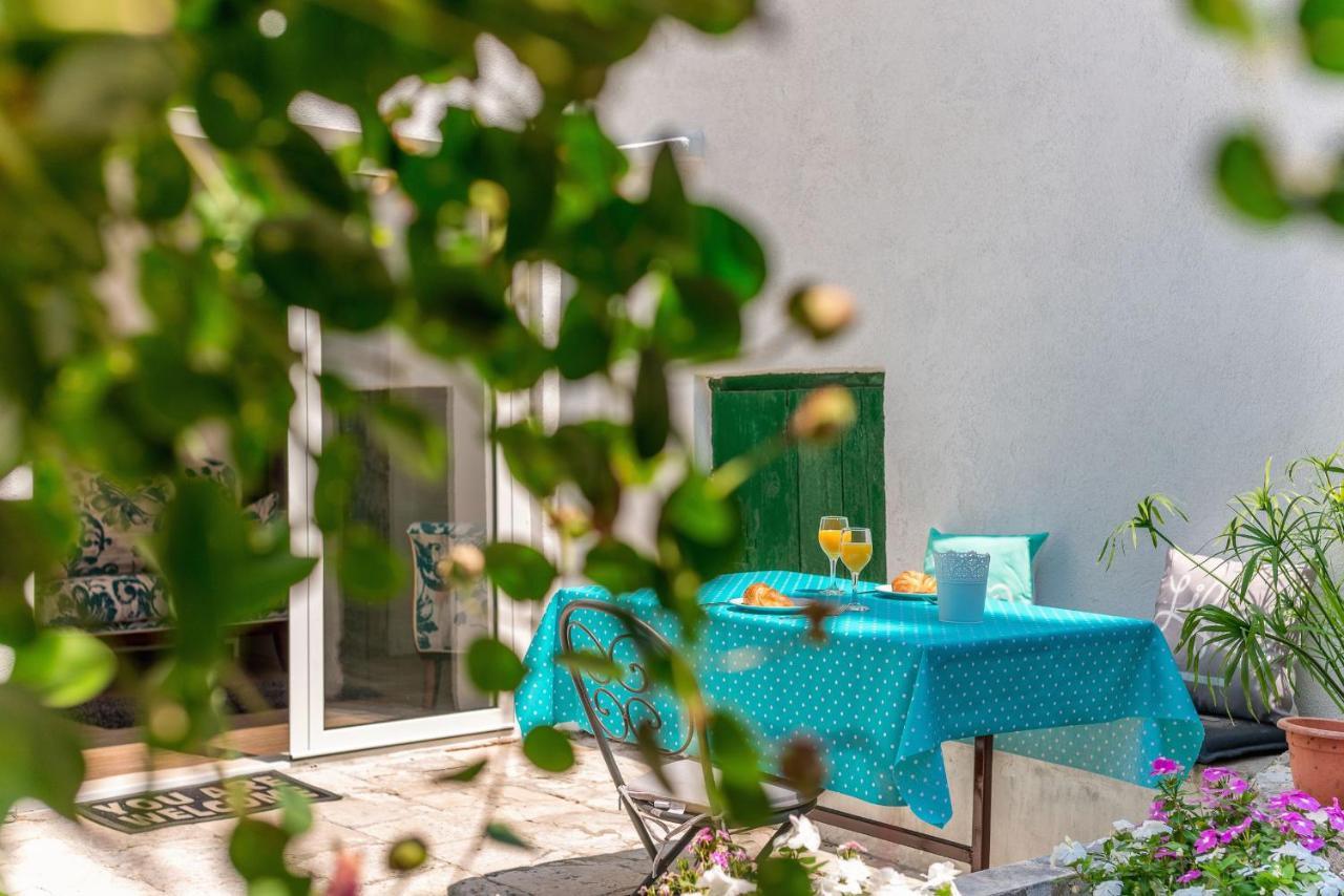 Vintage House Al Pozzo Aparthotel Hvar Town Buitenkant foto