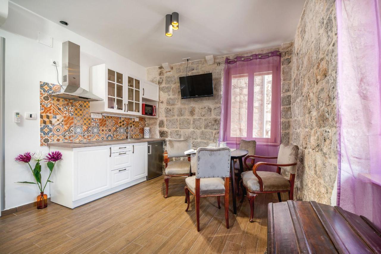 Vintage House Al Pozzo Aparthotel Hvar Town Buitenkant foto
